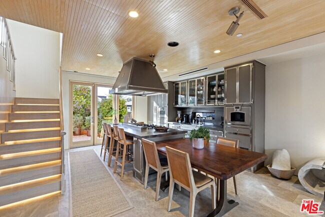 Foto del edificio - 812 Brooks Ave