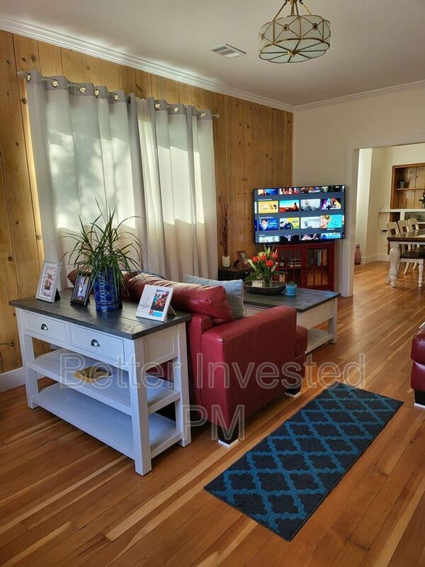 Foto del edificio - 618 Walnut Ave