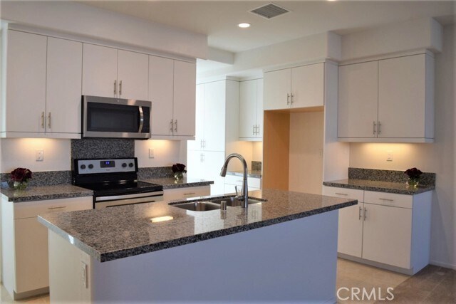 Foto del edificio - 5952 Spring St