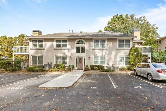Building Photo - 1538 Chantilly Dr NE
