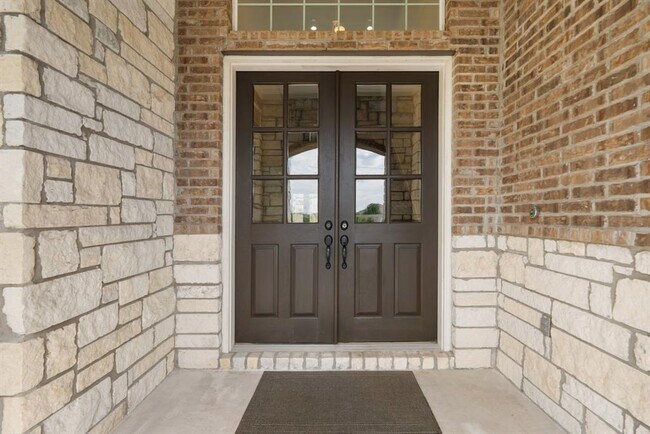 Building Photo - 2304 Arroyo Grande