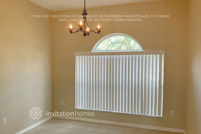 Foto del edificio - 2279 Couples Dr