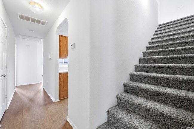 Building Photo - 206 Prato Brezza