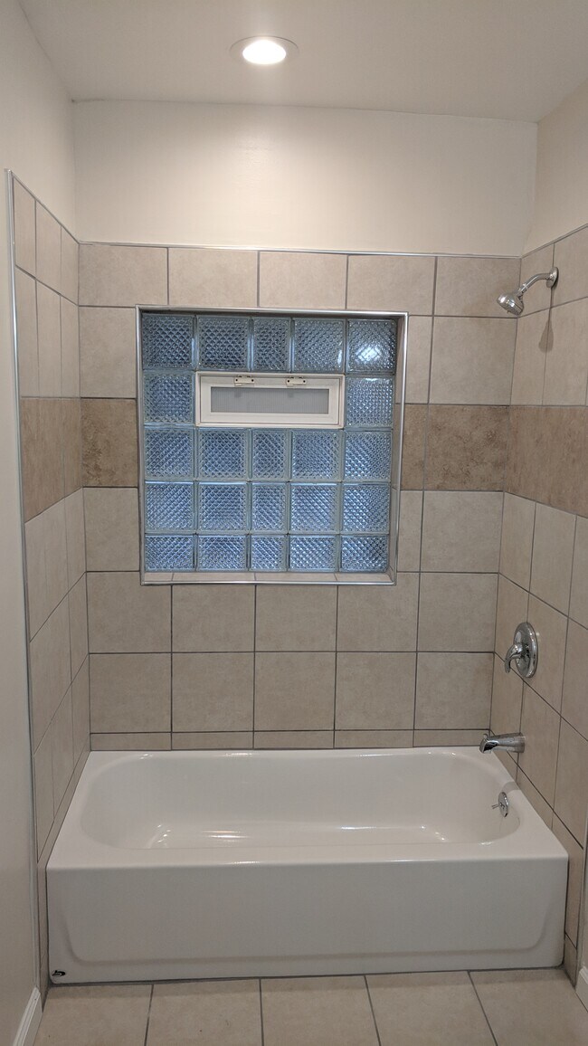 Foto del edificio - 3375 W North Bend Rd