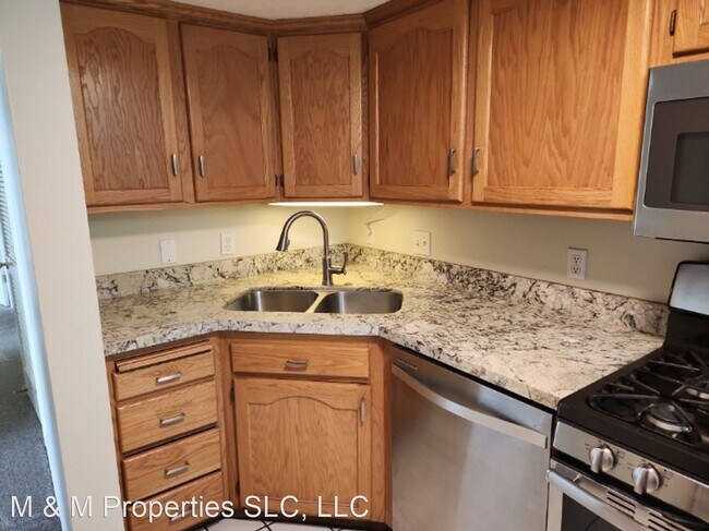 Foto del edificio - 2 br, 1 bath House - 873 E Maple View Dr #...
