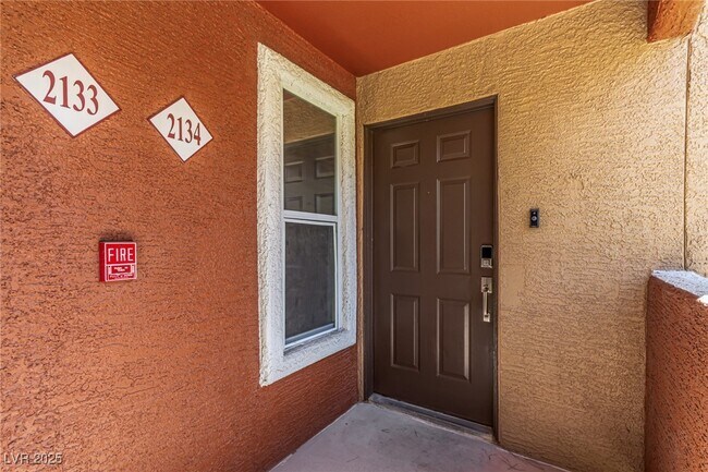 Building Photo - 8101 W Flamingo Rd