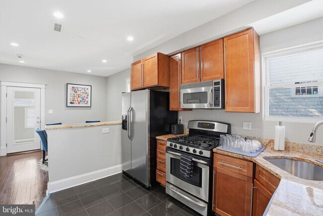 Foto del edificio - 1341 Franklin St NE