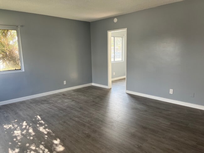 Living Room - 2425 W 182nd St