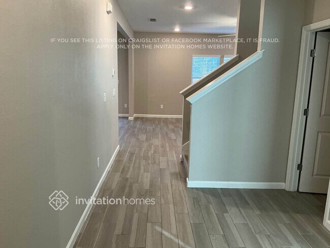 Foto del edificio - 2553 Laylas Wy