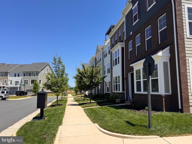 Foto del edificio - 17759 Kingfisher Isle Rd