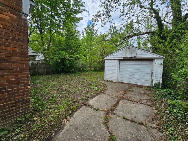 Foto del edificio - 16434 Manning St, Detroit