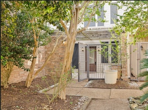 Building Photo - 12660 Briar Patch Dr