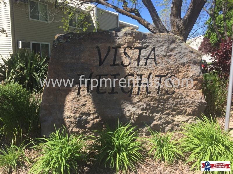 Foto principal - 2672 W Bedford Ln