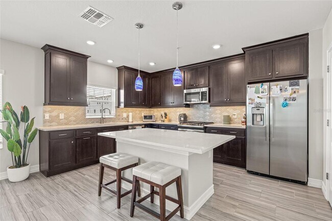 Foto del edificio - 4941 W Price Ave