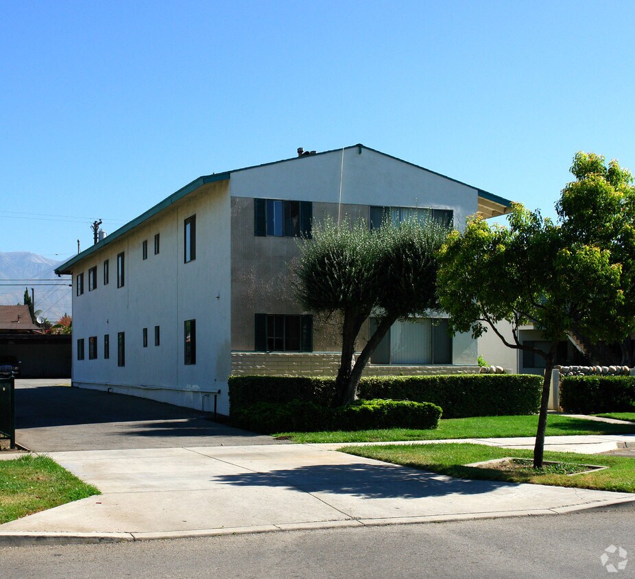 Foto del edificio - 1350 W Stoneridge Ct