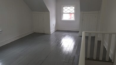 Building Photo - 241 Highland Ave