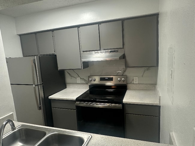 Photo - 3740 Little Rd Apartment