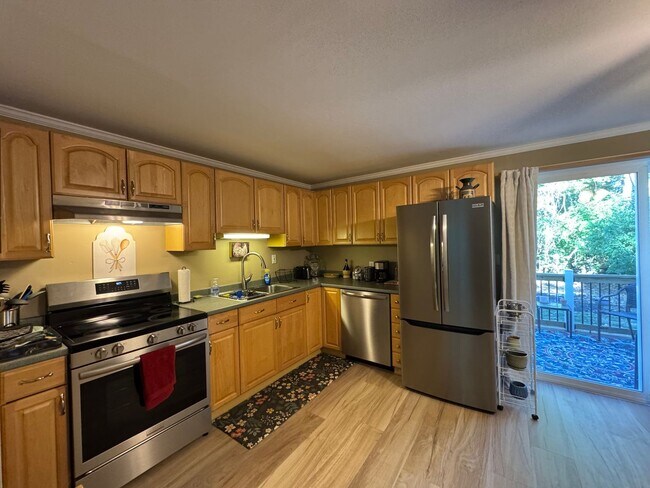 Foto del edificio - Fully Furnished 2-Bedroom Home for Rent – ...