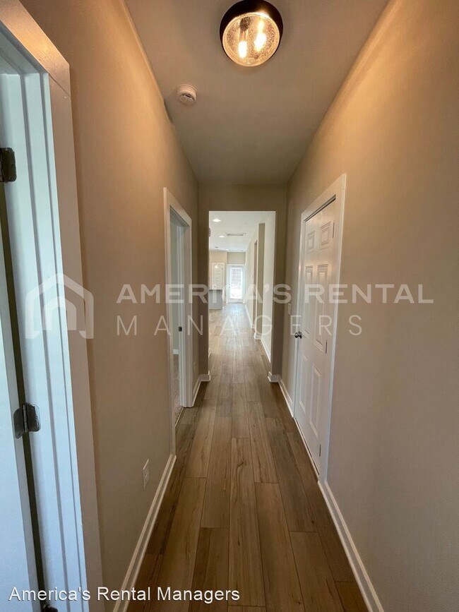 Foto del edificio - 4 br, 2 bath House - 77 River Birch Lane