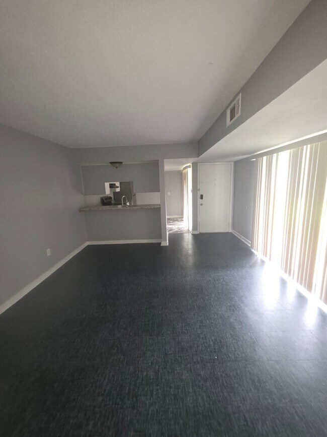 Foto del edificio - 225 W McDowell Rd
