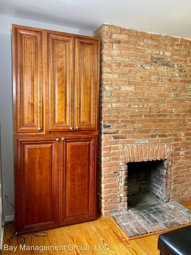 Building Photo - 1423 William St