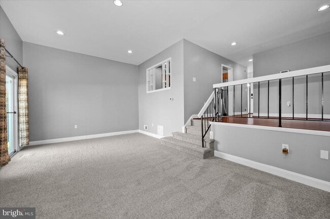 Building Photo - 6309 Arwen Ct