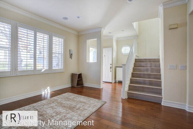 Building Photo - 3 br, 2.5 bath House - 26 Windward Way