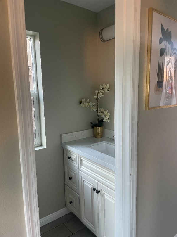 Foto del edificio - 7986 Mango Ave