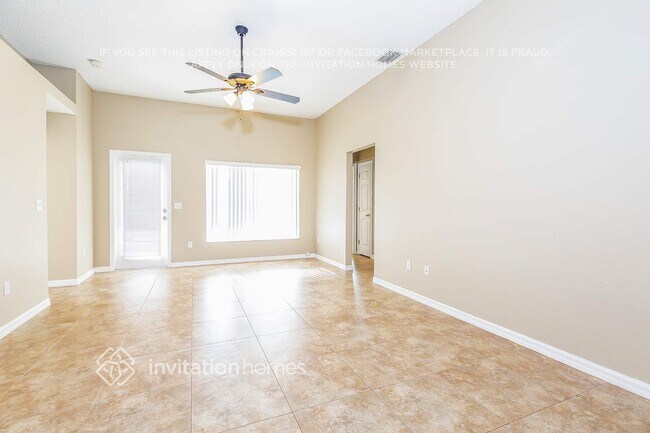 Foto del edificio - 2441 Bridgeport Cir