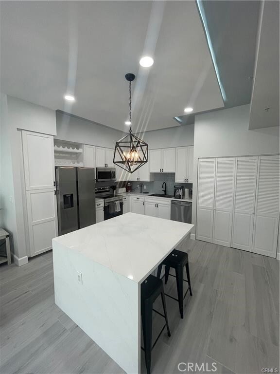 Foto del edificio - 388 E Ocean Blvd