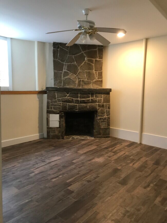 Foto del edificio - 1049 Vance Ave NE