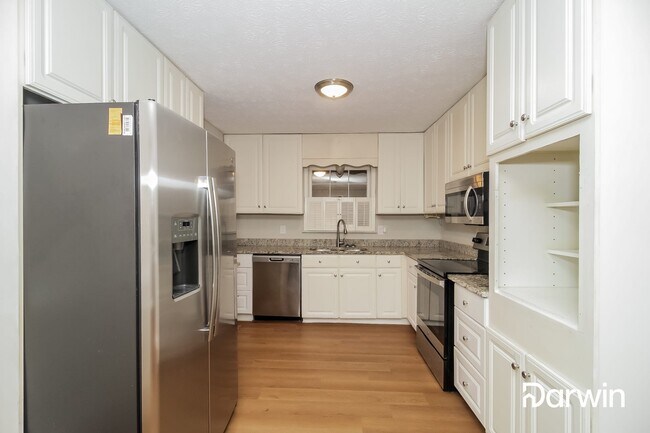Foto del edificio - 264 Tammy Dr, Dallas, GA 30132