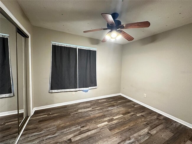 Building Photo - 44 Teak Course