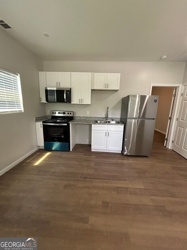 Foto del edificio - 1635 2nd St