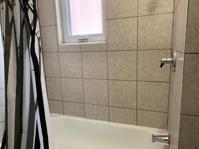 Photo du bâtiment - 5136 Av Papineau