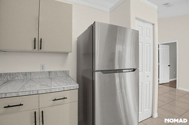 Foto del edificio - 449 Brookedge St NE