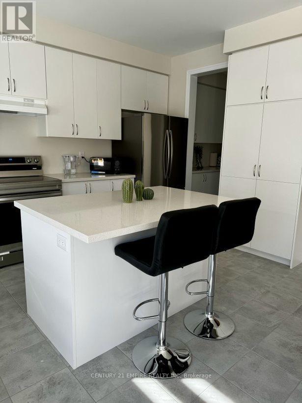 234 Warden St, Stayner, ON L0M 1S0 House for Rent in Stayner, ON