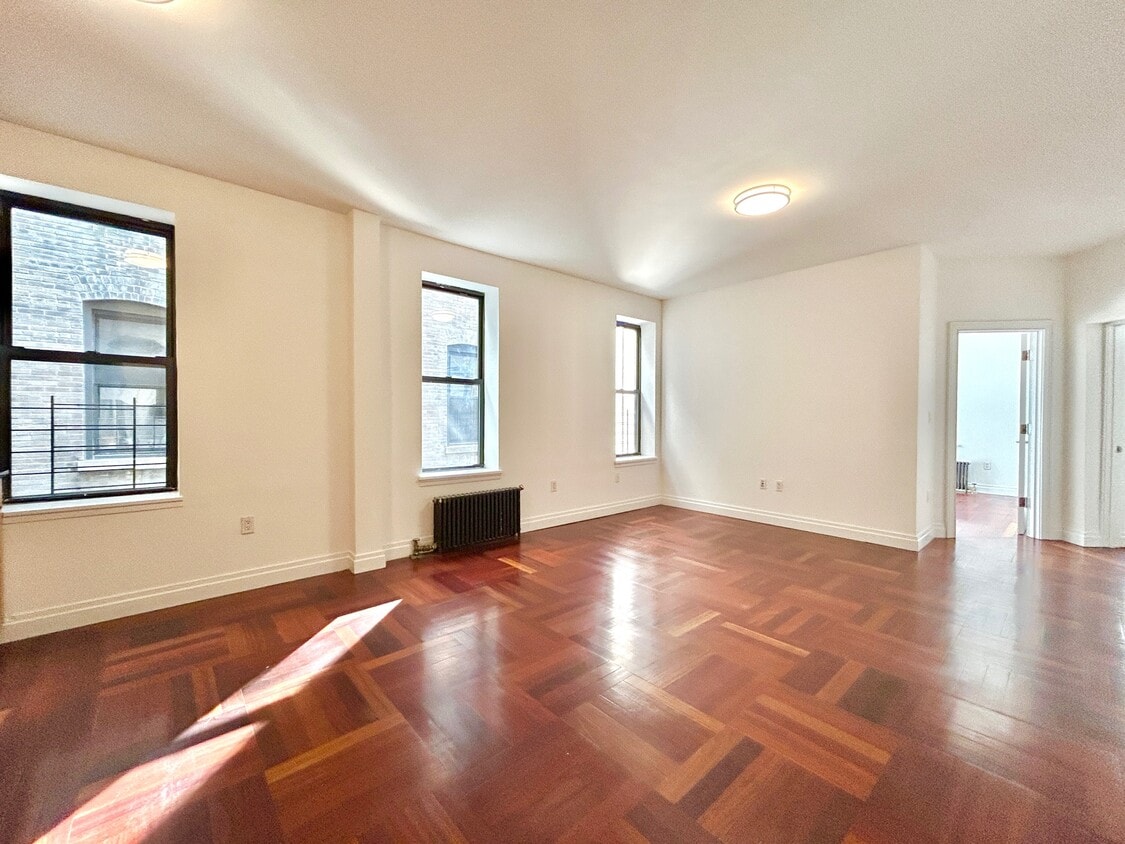 Primary Photo - 607 W 137th St