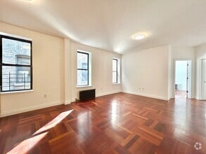 Building Photo - 607 W 137th St