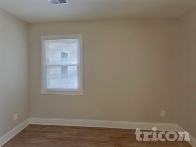 Building Photo - 8717 Timbercrest Cir
