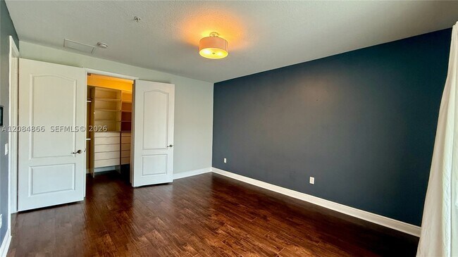 Foto del edificio - 3843 NW 5th Terrace