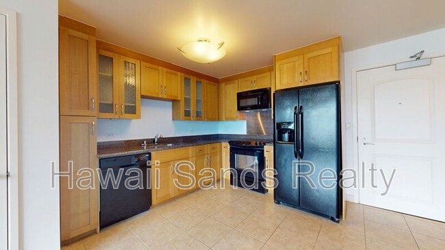 Building Photo - 1009 Kapiolani Blvd