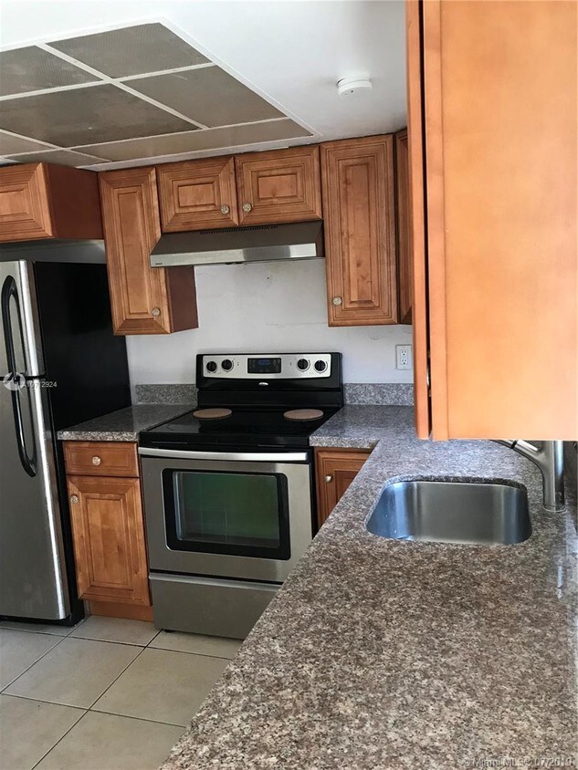 Foto principal - 2011 NW 59th Ave