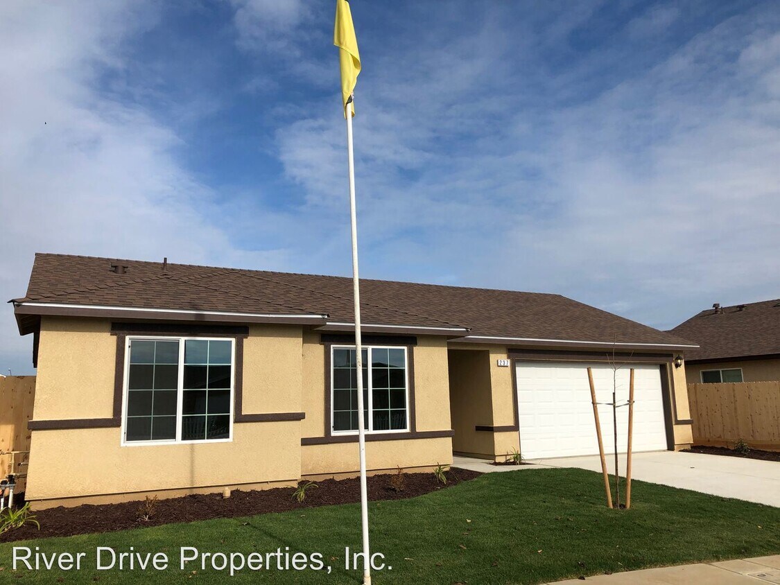 Primary Photo - 3 br, 2 bath House - 237 Rhianon Ct