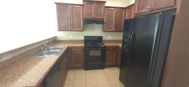 Foto del edificio - 539 Broughton Dr