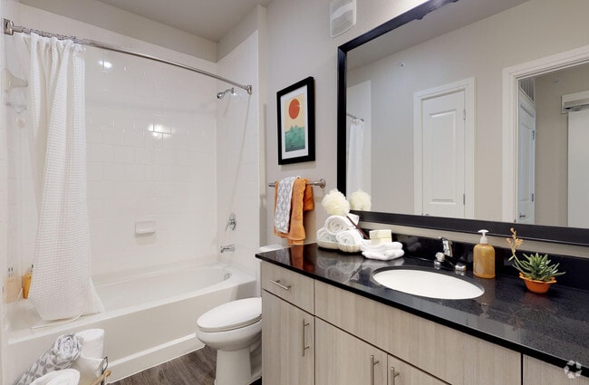 2BR-2BA B3 - The Arnold