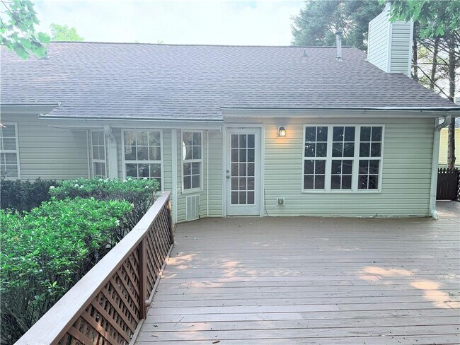 Foto del edificio - 324 Amelia Garden Way SE