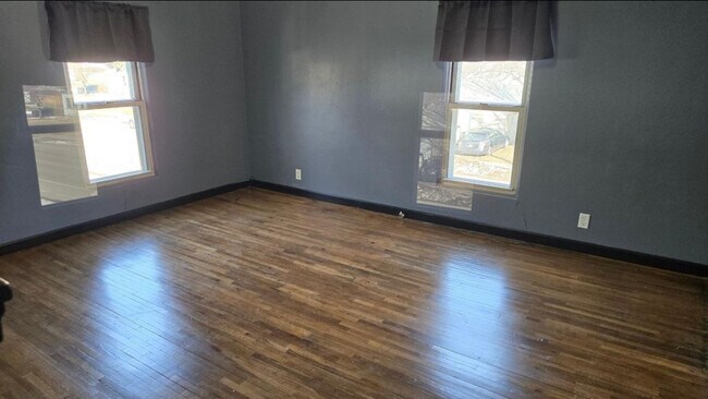 Foto del edificio - 411 5th St NW