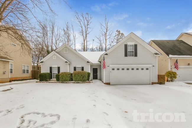 Building Photo - 153 Devon Forrest Dr