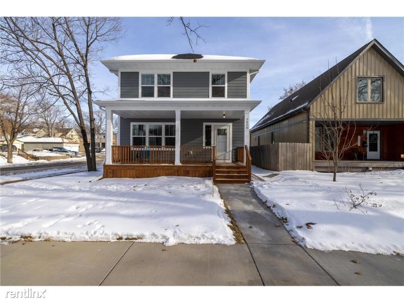 Primary Photo - 4 br, 2 bath House - 2826 Bryant Ave N